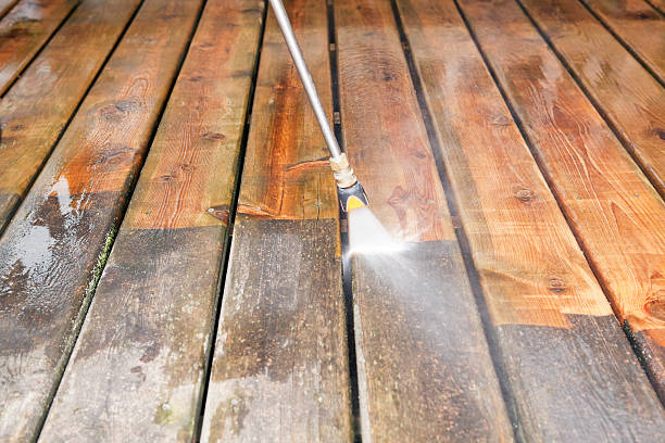 Why Choose Our Certified Pressure Washing Experts for Your Project Needs in East Bethel, MN?